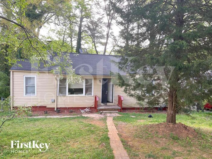 1100 Edgefield Dr SW in Atlanta, GA - Building Photo