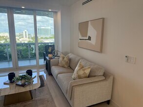3200 N Ocean Blvd, Unit #702 in Fort Lauderdale, FL - Building Photo - Building Photo
