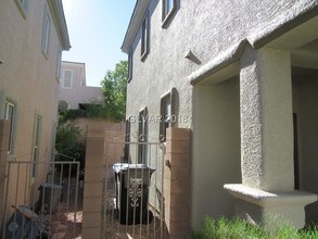 705 Respectful Ridge Ave in Henderson, NV - Building Photo - Building Photo