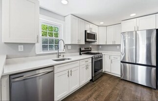 71 Gladeside Ave in Boston, MA - Building Photo