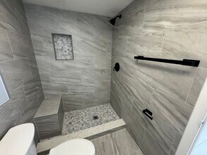 3633 Country Club Blvd in Cape Coral, FL - Building Photo - Building Photo