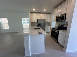 2895 Transformation Wy in Oakland, FL - Building Photo - Building Photo