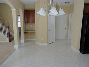 1319 Station Ridge Dr in Lawrenceville, GA - Foto de edificio - Building Photo