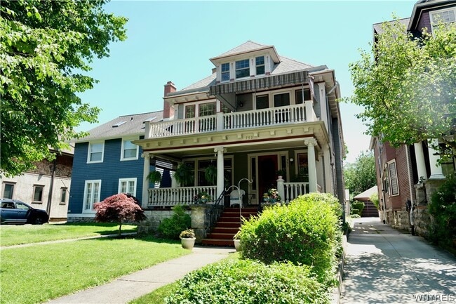 property at 753 Lafayette Ave
