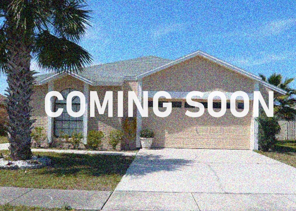 3104 Headdress Dr in Kissimmee, FL - Building Photo