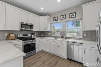 6920 Carleton Ave S in Seattle, WA - Building Photo - Building Photo