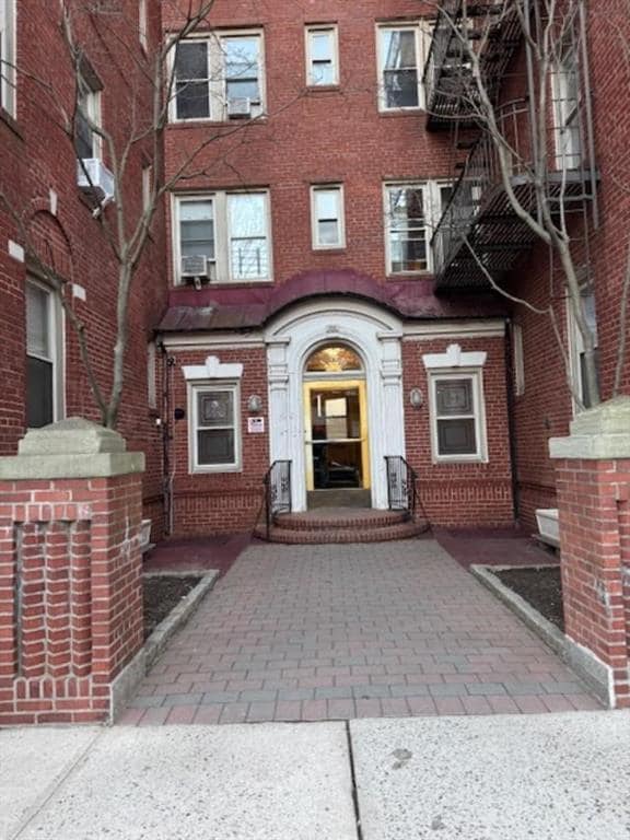 1560 E 18th St in Brooklyn, NY - Building Photo - Building Photo