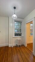 4 Washington Ave, Unit 5 in Cambridge, MA - Building Photo