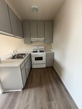 7147 Greeley St in Tujunga, CA - Foto de edificio - Interior Photo