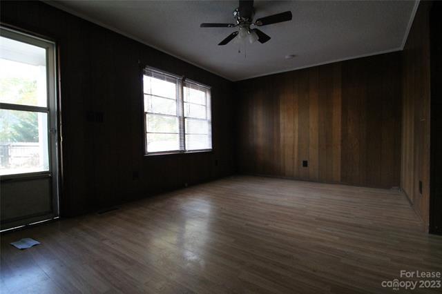 340 E Jefferson St in York, SC - Building Photo - Building Photo