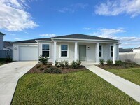 7511 Danford Pl in Okahumpka, FL - Foto de edificio - Building Photo