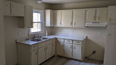 13412 Bermuda Pl Dr in Chester, VA - Building Photo - Building Photo