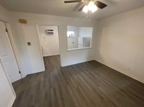 340 6th Ave in Huntington, WV - Foto de edificio - Building Photo