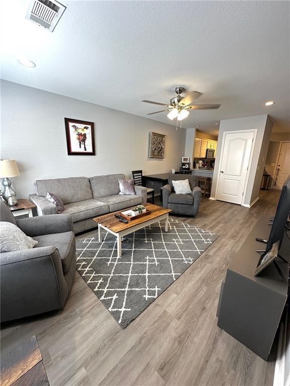 1446 W Netherland Way in Fayetteville, AR - Building Photo - Building Photo