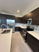 1280 N Flagler Ave in Homestead, FL - Building Photo - Building Photo