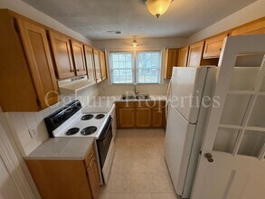 2439 Cherokee Ln in Winston-Salem, NC - Building Photo - Building Photo