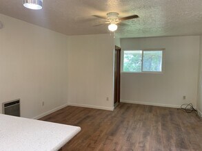 6676 Acorn Hill Rd in Placerville, CA - Building Photo - Building Photo