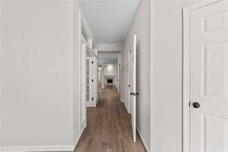 18 Trailhead Pl in Spring, TX - Building Photo - Building Photo