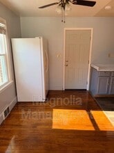 1217 Oakridge Ave in Henderson, NC - Building Photo - Building Photo