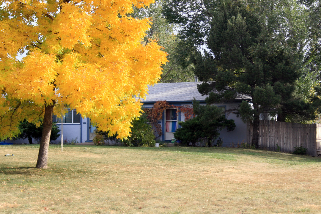 1501 E Buena Ventura St in Colorado Springs, CO - Building Photo