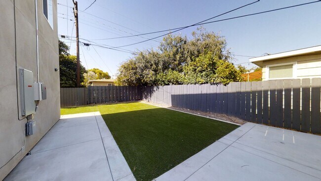 6152 Dorothy Dr in San Diego, CA - Building Photo - Building Photo