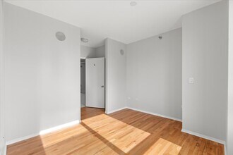 701 S Wells St, Unit 803 in Chicago, IL - Building Photo - Building Photo