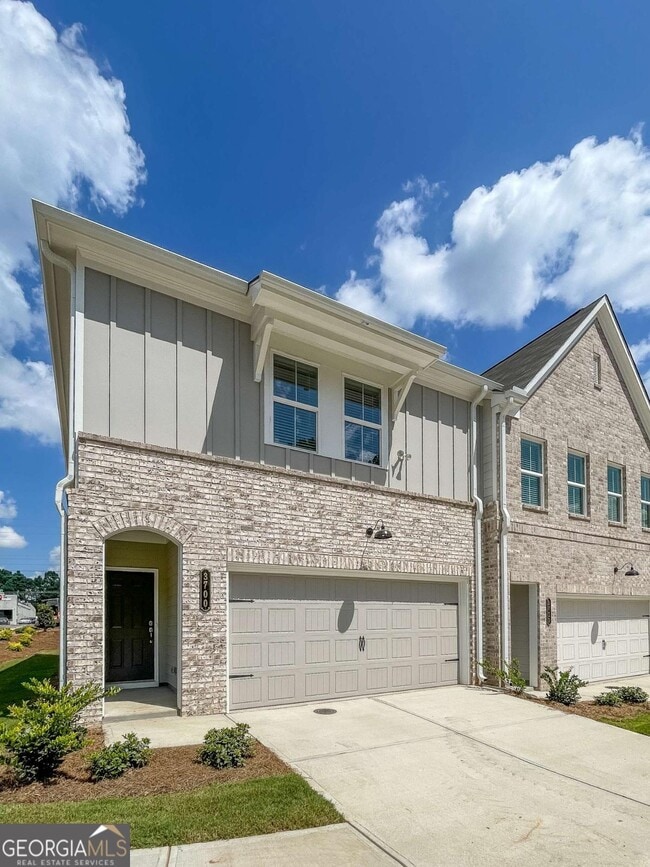 4030 Denton Dr in Douglasville, GA - Building Photo - Building Photo