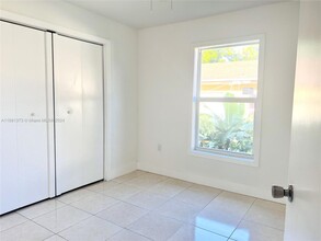 527 SW 2nd Ct-Unit -527 in Pompano Beach, FL - Building Photo - Building Photo