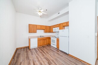 Pinnacle Heights Apartments in Morgantown, WV - Building Photo - Building Photo