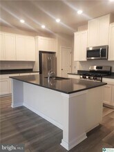 7581 Clayton Ave in Coopersburg, PA - Building Photo - Building Photo