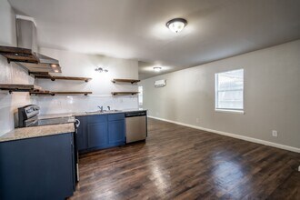 3811 E 15th St in Tulsa, OK - Building Photo - Building Photo