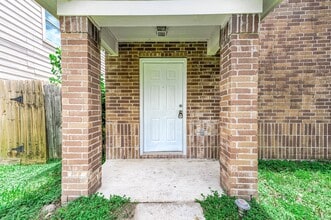 4114 Heritagestone Dr in Houston, TX - Foto de edificio - Building Photo