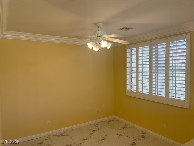 property at 1136 Scenic Crest Dr