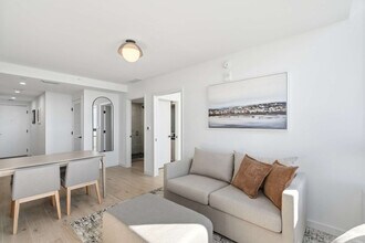 225 N Miami Ave, Unit SI FL37-ID1396875P in Miami, FL - Building Photo - Building Photo