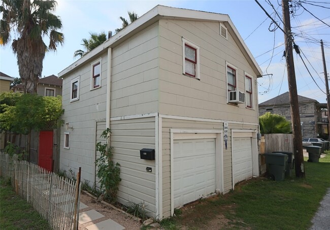 property at 1404 26th St