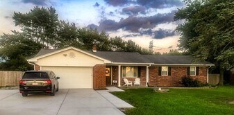 3641 Fisher Rd in Indianapolis, IN - Building Photo