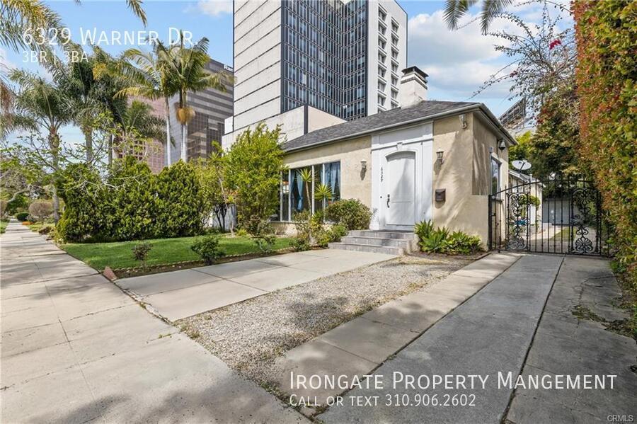 6329 Warner Dr in Los Angeles, CA - Building Photo