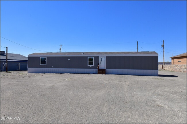 3491 N Ascencion St in El Paso, TX - Building Photo - Building Photo