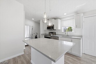 730 Chippewa Trail in Fort Myers Beach, FL - Building Photo - Building Photo