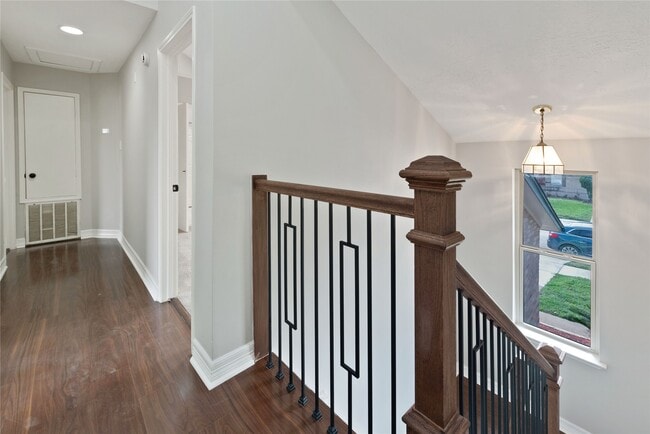 8818 Vinkins Rd in Houston, TX - Building Photo - Building Photo