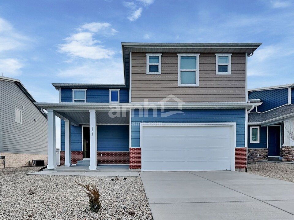 4767 Nector Tee Rd in West Jordan, UT - Building Photo