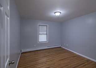 79 Columbia Ave in Jersey City, NJ - Building Photo - Building Photo