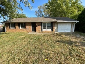 9402 Conried Dr in Indianapolis, IN - Building Photo - Building Photo