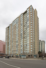 Enfield Place in Mississauga, ON - Building Photo - Building Photo