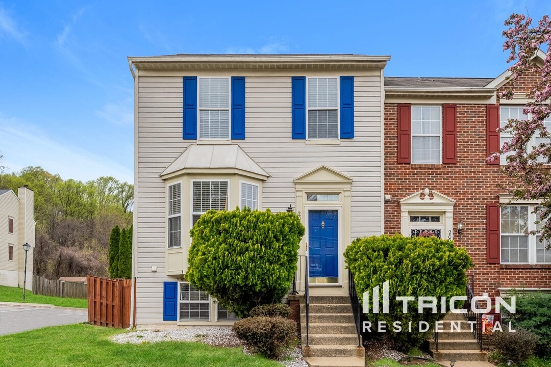 2029 Anvil Ln S in Temple Hills, MD - Building Photo
