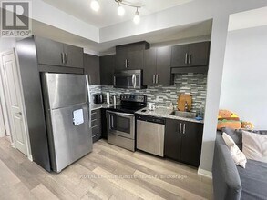 9506-9506 Markham Rd in Markham, ON - Building Photo - Building Photo