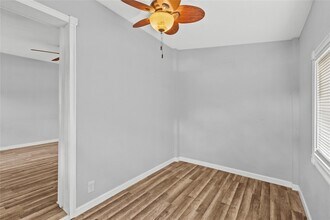 1101 8th Ave N in Texas City, TX - Building Photo - Building Photo