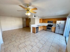 3224 Dragon Fly St in North Las Vegas, NV - Building Photo - Building Photo