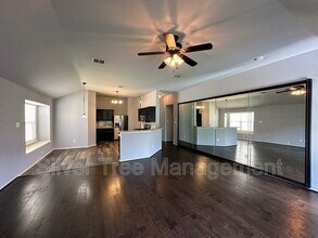 10316 Lake Terrace in Hurst, TX - Building Photo - Building Photo