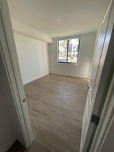 655 W 73rd Pl, Unit A2 in Hialeah, FL - Foto de edificio - Building Photo